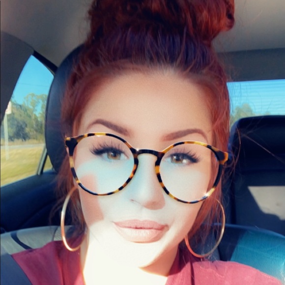 Meet your Posher, Veronica - Picture 4 of 8